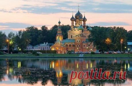 Церковь Троицы Живоночальной в Останкине