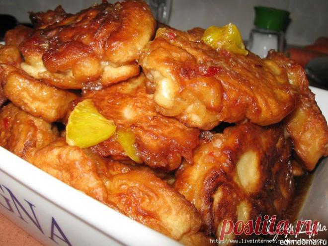 Грудинка в кляре в кисло-сладком соусе.