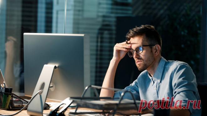 Работодателей предупредили о крупных штрафах за переработки сотрудников. Российские компании должны строго вести учет всех сверхурочных часов работы сотрудников. Если выяснится, что лимиты по переработкам превышены, то за это грозят штрафы, предупредил в беседе с RT юрист, руководитель Центра правопорядка в ...