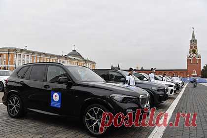 Журова объяснила продажу олимпийцами автомобилей BMW. Депутат Госдумы Светлана Журова объяснила, почему спортсмены продают автомобили BMW, подаренные им за завоевание медалей на Олимпийских играх в Токио. По ее мнению, это связано с тем, что атлеты тратят деньги на недвижимость или другие нужды. Призерам Олимпийских игр вручили ключи от автомобилей BMW 11 сентября.