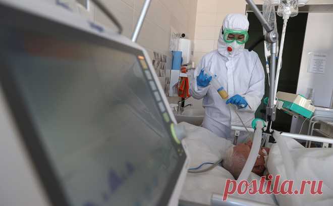 В России за день выявили 24 тыс. случаев COVID при 4 тыс. госпитализаций. Лидерами по количеству заражений стали Санкт-Петербург, Свердловская и Воронежская области, а по госпитализациям — Москва и Краснодарский край. За сутки от коронавируса умерли 395 человек, почти 61 тыс. пациентов выздоровели