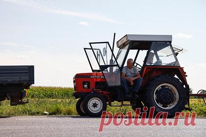 В Польше рассказали об отношении местных к ситуации с топливом. По сравнению с другими европейскими странами цена на топливо в Польше относительно низкая, и у людей нет паники по этому поводу, рассказал «Ленте.ру» проживающий в Кракове россиянин Артем Курбасов. Ранее стало известно, что в окрестностях польского Люблина выстроилась очередь за углем.