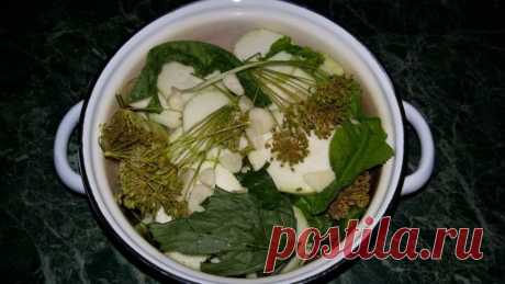Малосольные кабачки быстрого приготовления – хрустящая вкусняшка - На Кухне