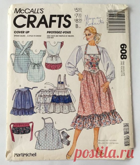 Винтажные, домашние фартуки, как ни странно, но эта форм одежды до сих пор востребована хозяйками! В чем ходили наши бабушки! | Юлия Жданова | Яндекс Дзен