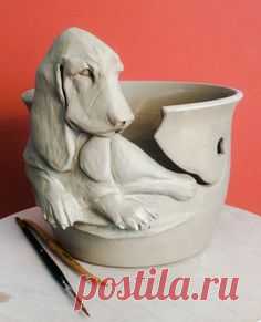 Basset Hound yarn bowl. Unfired. Custom order. Enquiries to earthwoolfire@gmail.com