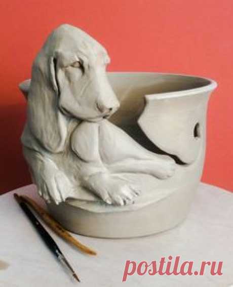 Basset Hound yarn bowl. Unfired. Custom order. Enquiries to earthwoolfire@gmail.com