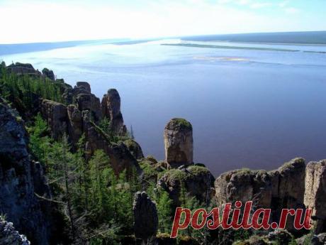 Енисей  
Russia, Krasnoyarskaya oblast', Enisey river  |  Pinterest • Всемирный каталог идей