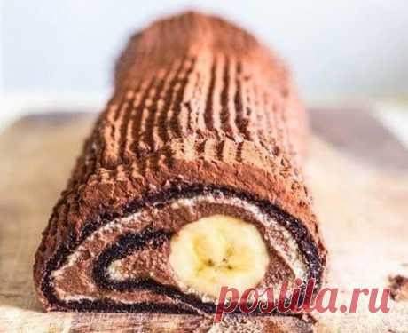 Шоколадно-банановый рулет за 30 минут