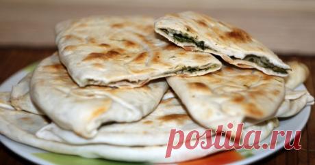 Лепешки с зеленью на сковороде Аппетитные вкусные лепешки станут достойной альтернативой хлебу!