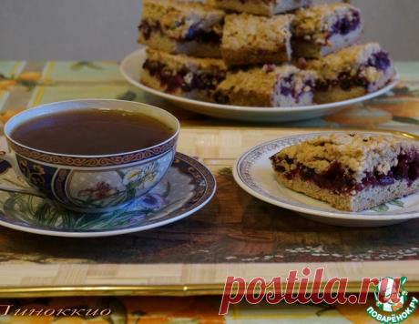 Тёртый пирог с чёрной смородиной – кулинарный рецепт