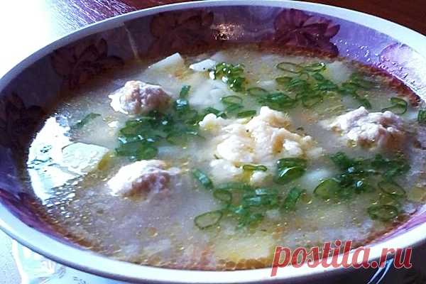 Суп с галушками и фрикадельками