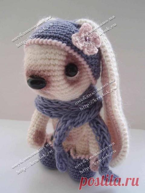 Зайка Джулия, связанная крючком