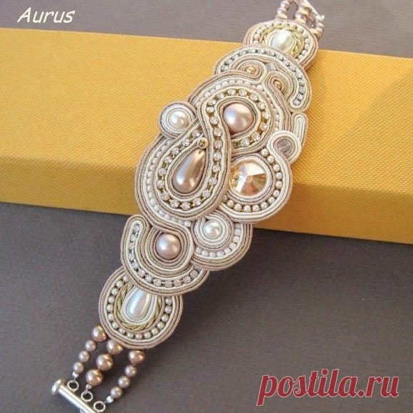 (1) Aurus Gallery | Soutache and Beaded Embroidery