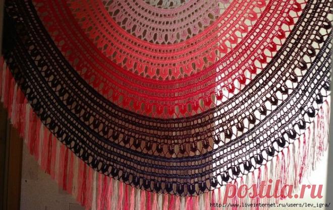 Шали вязаные крючком
