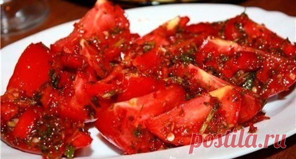Кулинарная школа
Помидоры по корейски, быстро, вкусно.

Ингредиенты:
- 2 кг помидор порезать крупно (пополам)
- 4 шт. болгарских перца
- 2 головки чеснока
- зелень
заправка:
- 100 гр. уксуса
- 100 гр. растит. масла
- 100 гр. сахара
- 2 ст. л. соли.