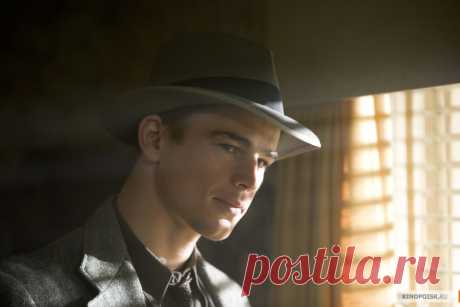 Джош Хартнетт