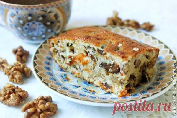 Кекс Ореховая мазурка с сухофруктами / Рецепты с фото