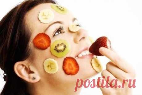 Забирай себе!  Косметика со вкусом: суперэкономно, всем доступно. Пищевые или косметические продукты? И то, и другое. Благодаря моде на все натуральное и своей доступности они превратились в полноценные средства по уходу. Эффективно действуют как снаружи, так и изну...
