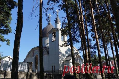 Храм Рождества Пресвятой Богородицы в пос. Александровская г. Сестрорецка