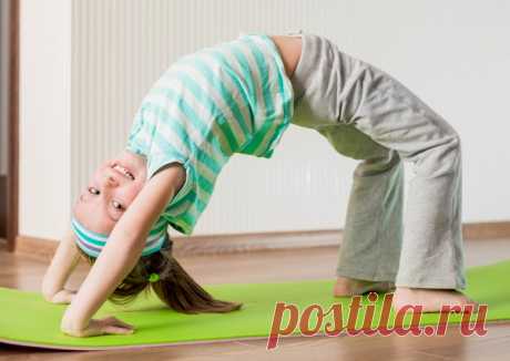 Ортопедические аспекты детского спорта. Есть целый комплекс ортопедических болезней роста, болезней, развивающихся на фоне возрастных изменений детского организма, – например, дисплазия (неполноценность) тазобедренного сустава, эпифизеолиз (разрушение суставного хряща), остеонекроз и т.п., – которые требуют особой осторожности как в выборе вида спорта, так и в определении интенсивности тренировок, чтобы они не повредили ребенку.