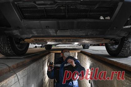 МВД подтвердило планы упростить техосмотра автомобилей. МВД России обсуждает различные варианты изменений процедуры техосмотра автомобилей, сообщили в пресс-центре ведомства. «Проводится обсуждение с профессиональным сообществом различных вариантов корректировки существующих требований к диагностике», — подтвердили в МВД.