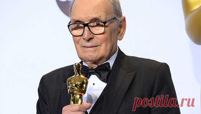 Он получил Оскар в свои 87 лет, ждал этого всю жизнь, но о нем забыли на фоне Лео