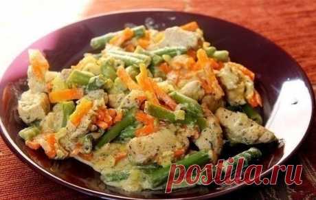 Как приготовить курица со стручковой фасолью и овощами в сливочном соусе - рецепт, ингредиенты и фотографии