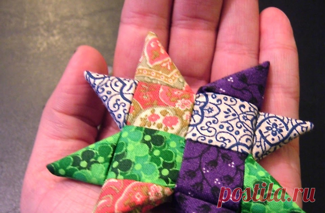 Woven Star Tutorial   I stumbled upon this cool tutorial over at Sofie Legarth's blog .  It's in Danish, so I endeavored to make an English version because I'm ...