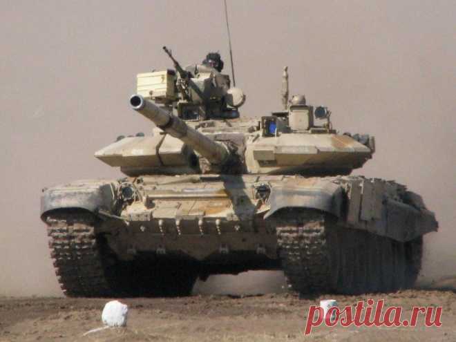 Колонна российских Т-90 прибыла в Алеппо