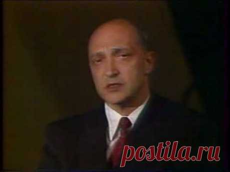 А.Ахматова "Реквием" (читает М.Козаков).mp4