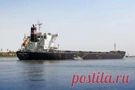 В Суэцком канале танкер сел на мель и заблокировал движение. Танкер Coral Crystal, следующий под флагом Панамы, сел на мель и заблокировал движение в Суэцком канале. Спустя некоторое время движение удалось разблокировать. Освободить судно длиной 225 метров и шириной 32 метра удалось с помощью двух буксиров, в настоящее время оно продолжает путь.