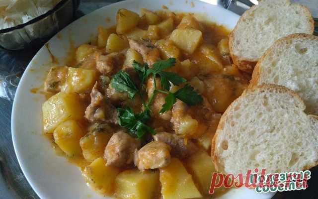 Картошечка, тушенная с мясом (как в д/садике)