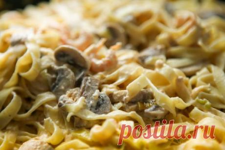 Лапша с сырно-грибным соусом: рецепт | Женский журнал "Лиза"
