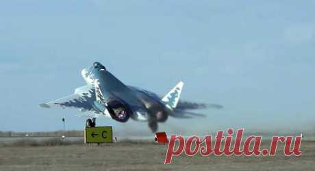 Истребитель Су-57: пятое поколение или все-таки нет? Перспективный авиационный комплекс фронтовой авиации (ПАК ФА), программа “И-21”, “изделие Т-50” или просто многофункциональный истребитель пятого поколения Су-57 — вершина отечественного авиастроения. Однако данный проект сопровождается множеством бурных обсуждений его целесообразности, качества изготовления и соответствия требованиям к современному боевому самолету с большим заделом на будущее.