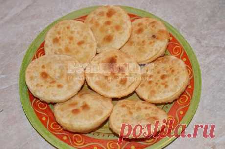 Пирожки бомбочки без помидоров с колбасой, зеленью и сыром - рецепт с фото | Все Блюда