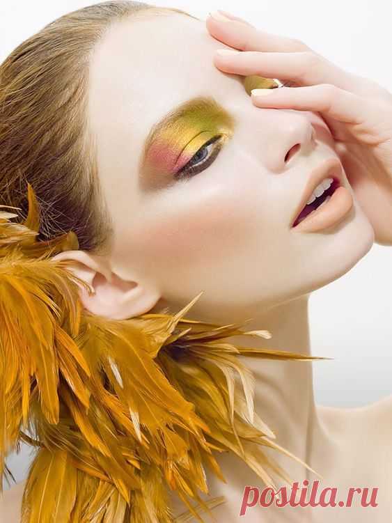 ♡♥♡♥The philosophy of photography is to capture the pure spirit and beauty of life, to tell a story or to create a personality and to communicate an idea through the art of photography.

 Shazeen Samad ♡♥♡♥