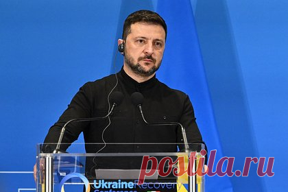Зеленский ввел санкции против пяти человек