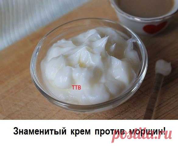 С мужем я разошлась 7 лет назад. В общем-то человек он был неплохой, но вот его мама… Эта женщина являлась к нам каждый день, как на работу. Ее главная цель была – унизить меня, натыкать носом во все, что только можно и доказать, что я полное ничтожество, недостойное ее драгоценного сыночка. 

Муж никогда меня не защищал, и постепенно отношения между нами испортились настолько, что я сама подала на развод. В память о неудачном браке мне осталась дочка – мое счастье, и усто...