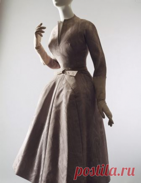 "La Cigale" | House of Dior, Christian Dior | C.I.59.26.3a,b | Work of Art | Heilbrunn Timeline of Art History | The Metropolitan Museum of Art