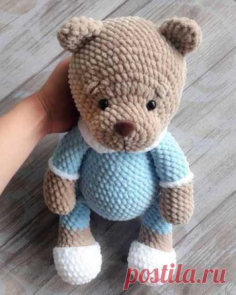 PDF Плюшевый Мишка Соня. FREE amigurumi crochet pattern. Бесплатный мастер-класс, схема и описание для вязания игрушки амигуруми крючком. Вяжем игрушки своими руками! Медведь, мишка, медведица, зефирный медвежонок, teddy bear. #амигуруми #amigurumi #amigurumidoll #amigurumipattern #freepattern #freecrochetpatterns #crochetpattern #crochetdoll #crochettutorial #patternsforcrochet #вязание #вязаниекрючком #handmadedoll #рукоделие #ручнаяработа #pattern #tutorial #häkeln #amigurumis