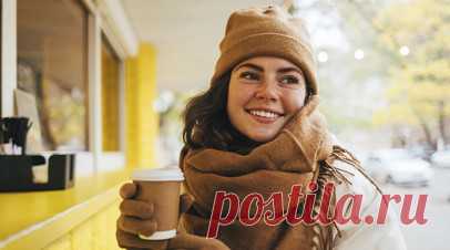 Врач объяснил, чем опасно хождение без шапки в холодную погоду. Врач‑аллерголог и иммунолог Владимир Болибок заявил RT, что само по себе отсутствие головного убора не может стать прямой причиной простуды, так как ОРВИ и ОРЗ вызываются вирусами и бактериями, а не низкой температурой. Читать далее