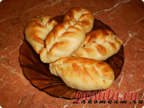 Пирожки с яблоками и изюмом | Короткие рецепты | Яндекс Дзен