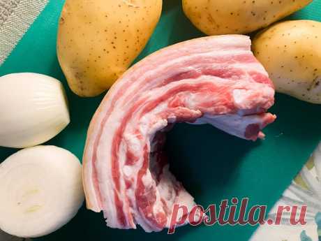 Как я готовлю нежную грудинку медленного приготовления: 15 минут у плиты, остальное делает духовка (пальчики оближешь)
Привет. Вы на канале Кухня Технолога. Сегодня готовлю ужин выходного дня . Грудинку, что называется «slow cooking», или по-нашему – медленного приготовления. Такой способ позволяет готовить очень нежные и сочные блюда. Рецепт простейший. Подготовка 15 минут. Остальное сделает...
Читай пост далее на сайте. Жми ⏫ссылку выше