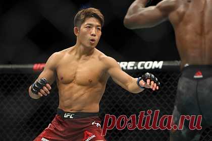Бывший боец UFC признался в оказании секс-услуг ради карьеры в MMA. 26-летний японский боец MMA Йошинори Хори признался в социальных сетях, что оказывал секс-услуги мужчинам. Спортсмен, на счету которого одно выступление в рамках UFC, подчеркнул, что не является гомосексуалистом, но отмечает, что подобный заработок позволил ему реализовать свою мечту — выступать в MMA.