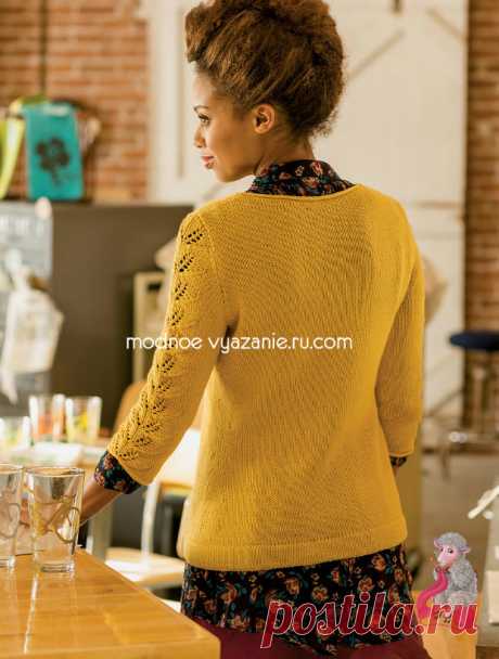 Пуловер с листьями на рукавах спицами с описанием и схемой из журнала Interweave Knits spring 
ОПИСАНИЕ ТУТ  https://klubok.modnoevyazanie.ru.com/vyazanie-spicami-dlya-zhenshchin/pulovery-i-koftochki-spicami-s-azhurnymi-listyami/ 
Чистые линии и отделка пуловера от дизайнера Angela Hahn еще больше привлекают внимание к узора с листьями, поднимающимися по рукавам.Размеры пуловера: 36½ (40½ , 44¼ , 48, 51¾ )" по окружности груди. На фото показан пуловера размером 36½ ", с при...