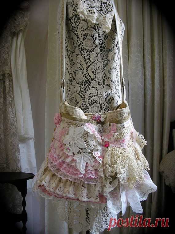 Shabby Cottage Bag, shabby n chic, romantic ruffles lace, doilies emb…