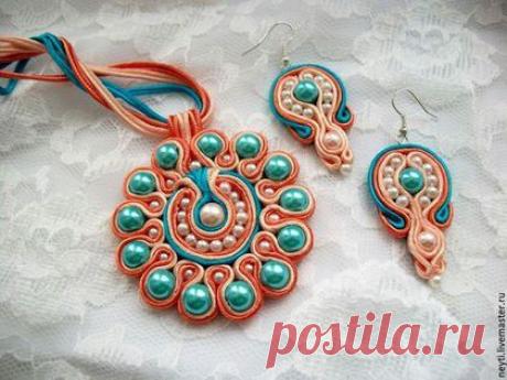 Купить Комплект кулон и серьги сутажные &quot;Голубой цветок&quot; - кулон на шнуре, цветок, жемчужный, сутаж