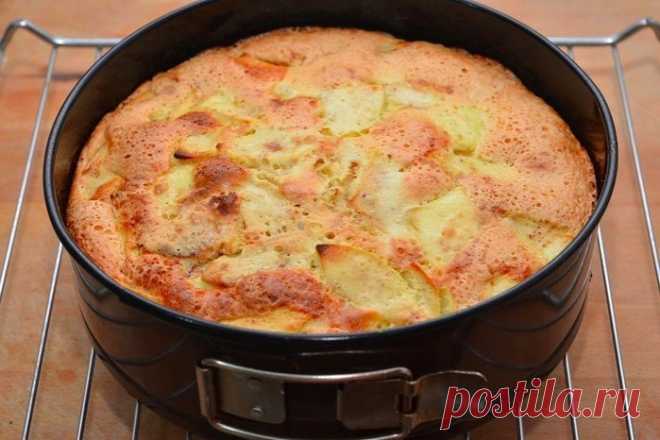 Очень вкусная шарлотка.