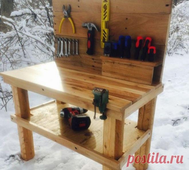 Настоящий верстак для сына