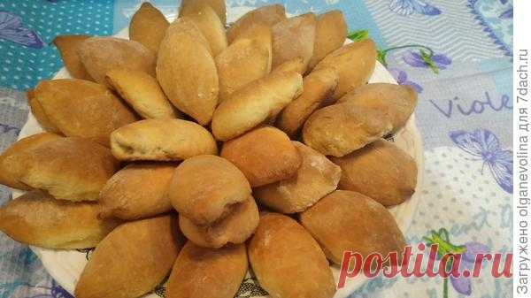 Мини-пирожки с творогом и не только